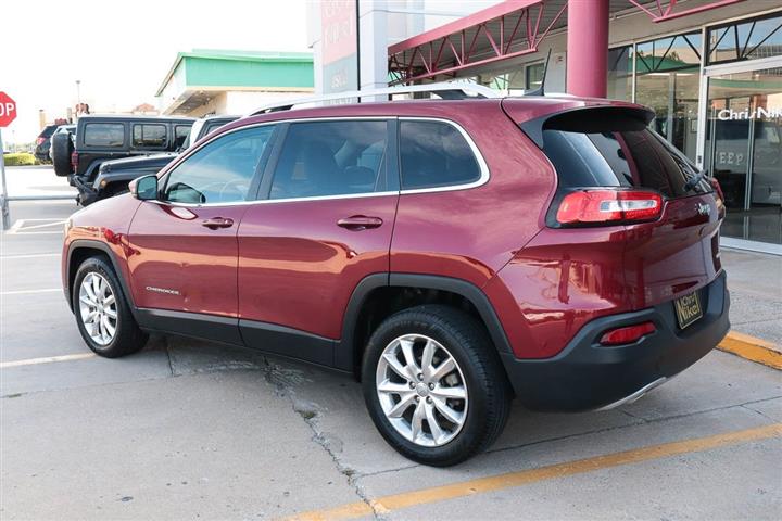 $14979 : 2016 Cherokee Limited image 6