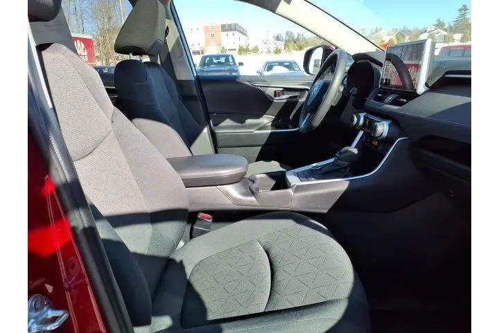 $36825 : Toyota RAV4 Hybrid 2024 AWD image 5