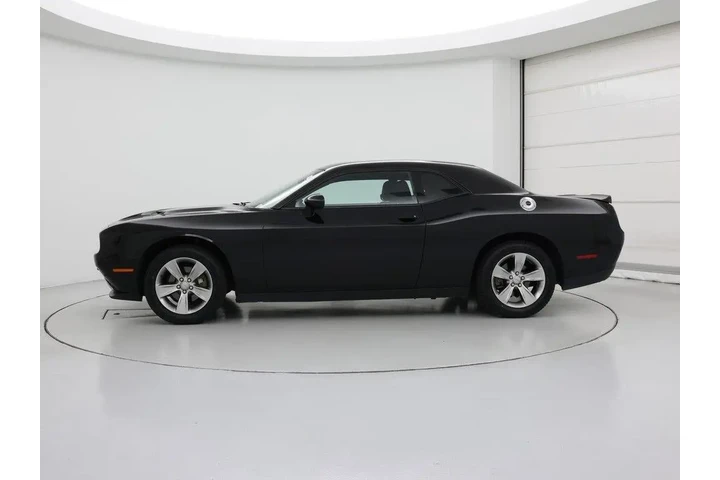 $19998 : Dodge Challenger 2021 SXT 2d image 3