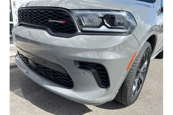 $33995 : 2025 Durango R/T image 7