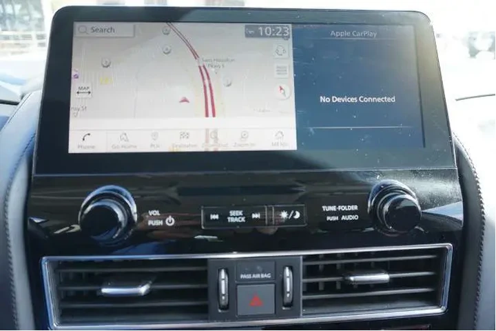 $36488 : Nissan Armada 2023 4x2 SV 4d image 10