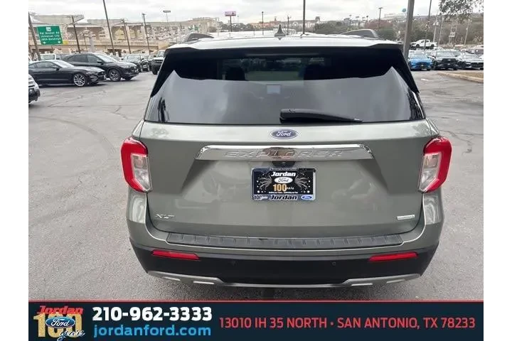 $17635 : Ford Explorer 2020 XLT 4dr S image 5