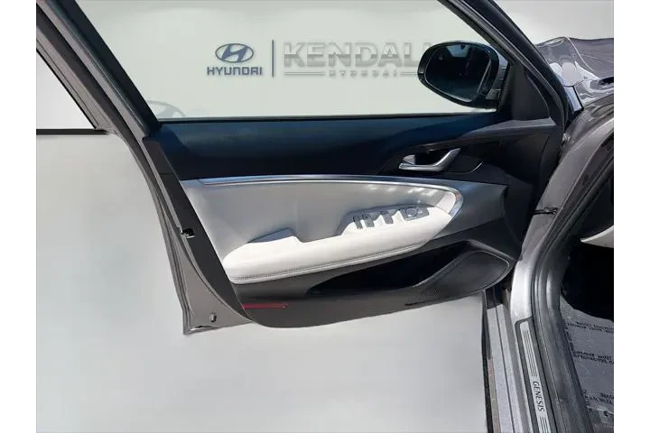 $24388 : Genesis G70 2025 AWD 2.5T Sp image 7