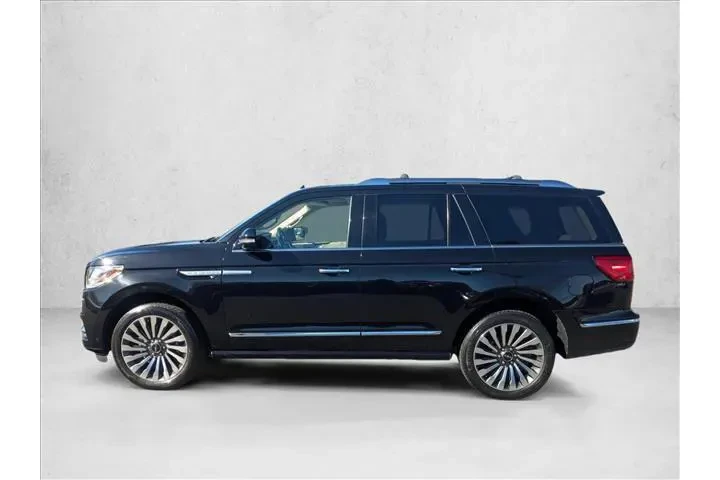 $27992 : Lincoln Navigator 2019 4x4 R image 9