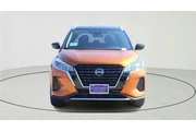 $18630 : Nissan Kicks 2024 SV 4dr Cro thumbnail