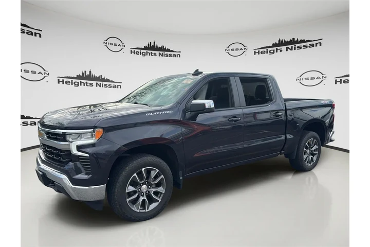 $33990 : Chevrolet Silverado 1500 202 image 2