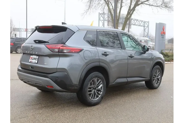 $19377 : Nissan Rogue 2023 AWD S 4dr image 8