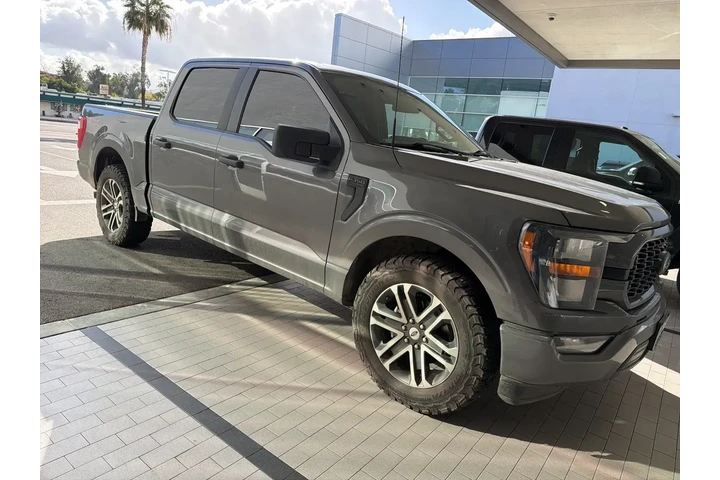$28900 : Ford F-150 2023 4x2 XL 4dr S image 5