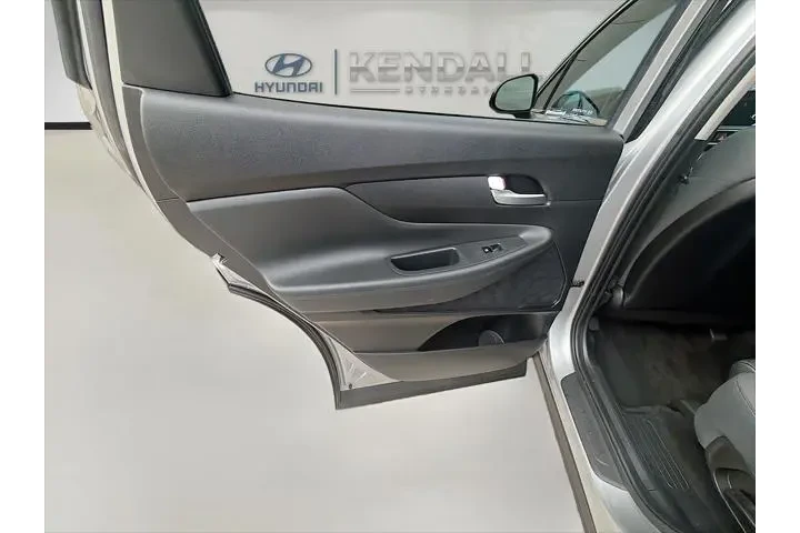 $17888 : Hyundai SANTA FE 2022 SEL 4d image 6