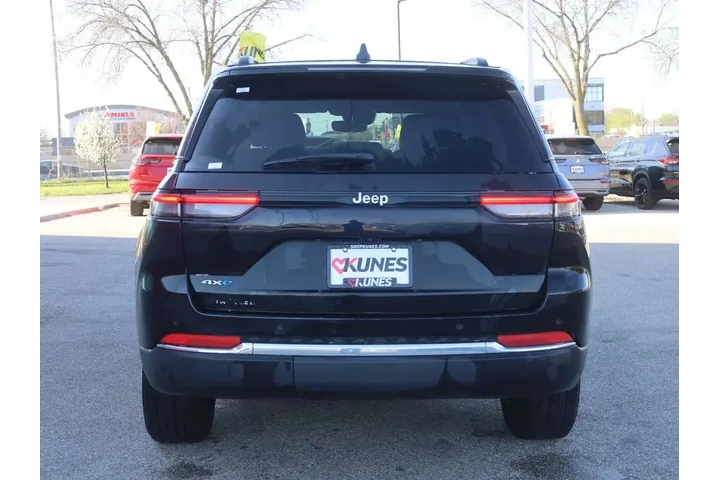 $26877 : Jeep Grand Cherokee 2023 4x4 image 8