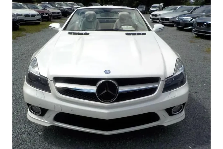 $21919 : 2011 SL 550 2D Roadster image 8