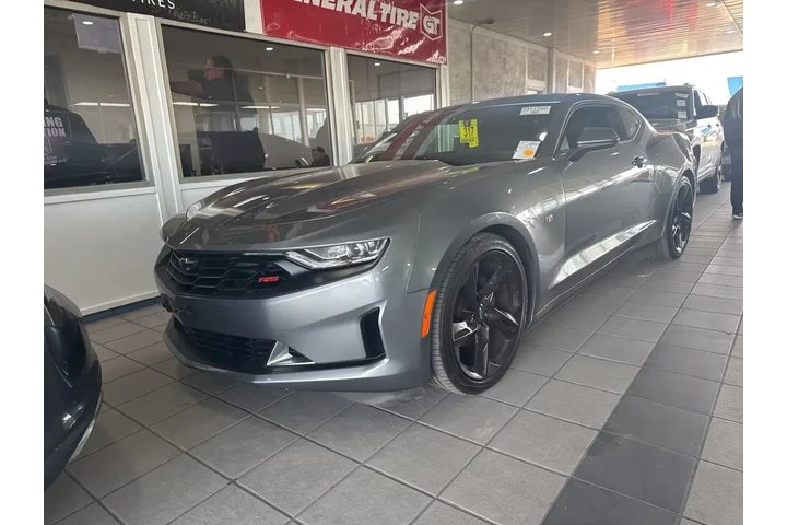 $23185 : Chevrolet Camaro 2020 LT 2dr image 1