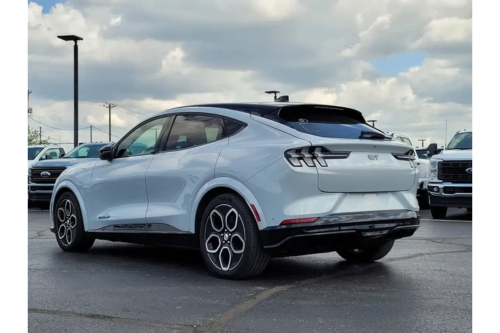 $38292 : Ford Mustang Mach-E 2023 AWD image 6