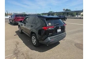 $20900 : Toyota RAV4 2019 LE 4dr SUV thumbnail