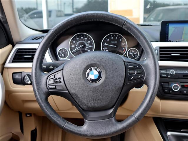 $12500 : 2015 BMW 3-Series 320i Sedan image 9