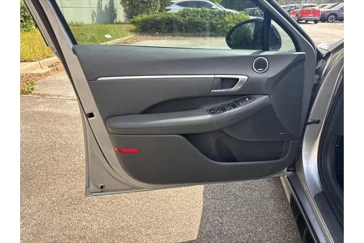 $17920 : Hyundai SONATA 2021 SEL Plus image 10