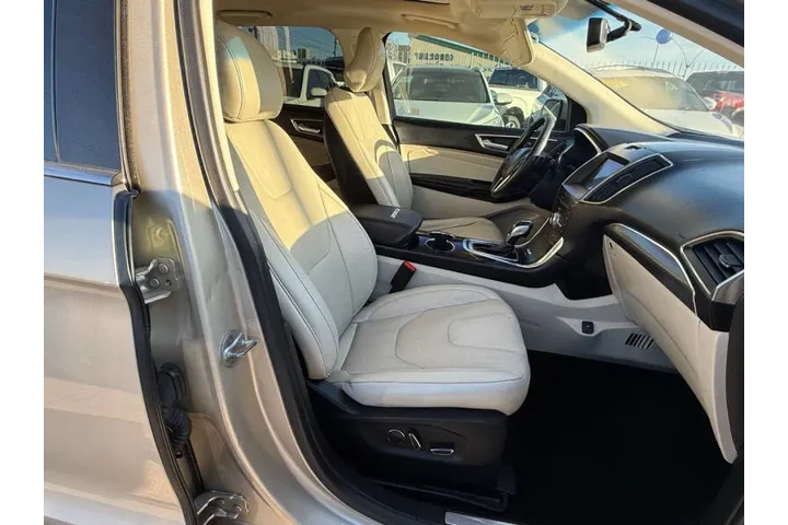 $13900 : 2017 Edge Titanium image 8
