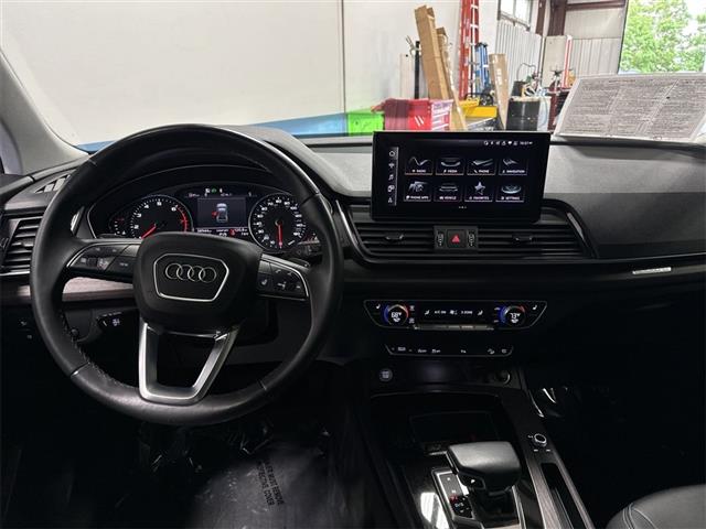 $24672 : Pre-Owned 2021 Q5 45 Premium image 5