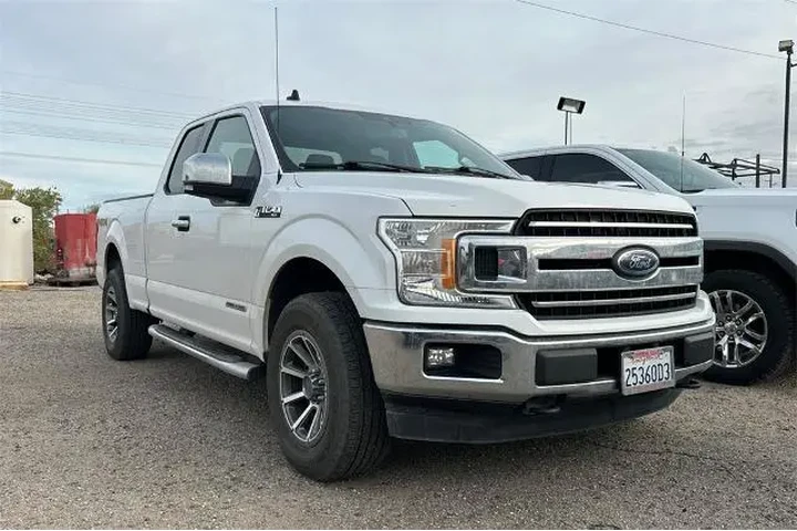 $27983 : Ford F-150 2020 4x4 XLT 4dr image 2