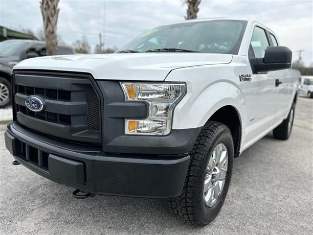 $17900 : 2015 FORD F150 SUPER CAB image 2