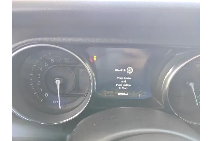 $28282 : Jeep Wrangler 2023 4x4 Sahar image 8