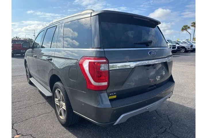 $26390 : Ford Expedition 2020 4x2 XLT image 6