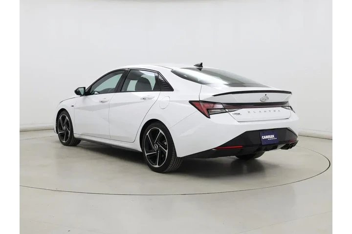 $18998 : Hyundai ELANTRA 2021 N Line image 2