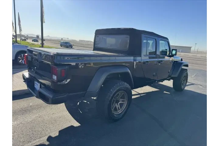 $22799 : Jeep Gladiator 2020 4x4 Spor image 5