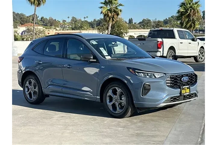 $24000 : Ford Escape 2024 ST-Line 4dr image 3