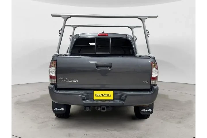 $26971 : Toyota Tacoma 2014 4x4 V6 4d image 4