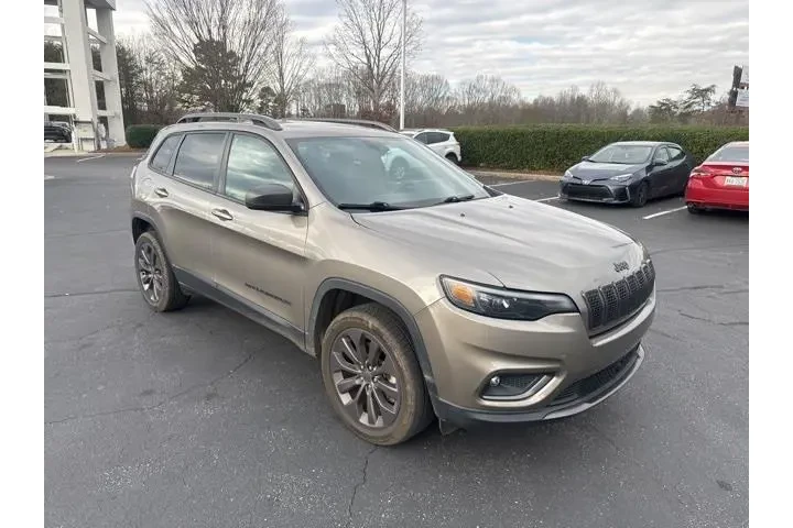 $20951 : Jeep Cherokee 2021 4x4 Latit image 3