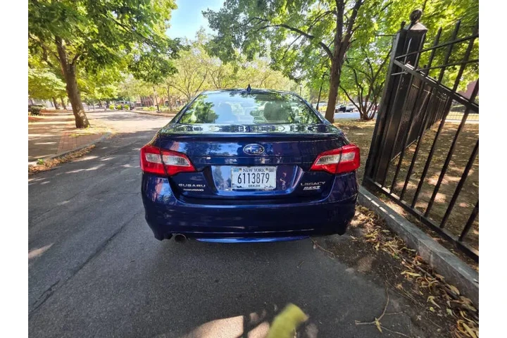 $12500 : 2017 Legacy 2.5i Limited image 6