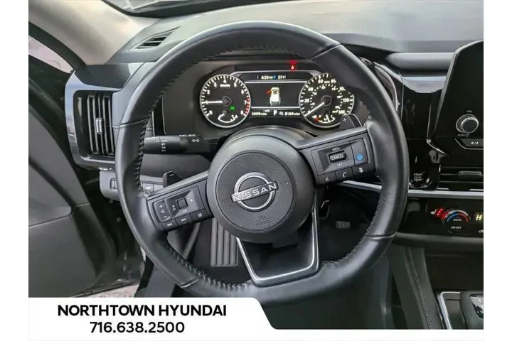 $32700 : Nissan Pathfinder 2025 AWD S image 5