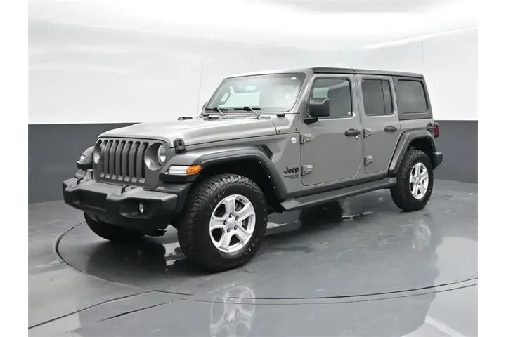 $29742 : Jeep Wrangler Unlimited 2021 image 4