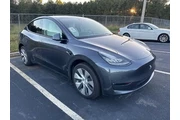$31949 : Tesla Model Y 2022 AWD Long thumbnail