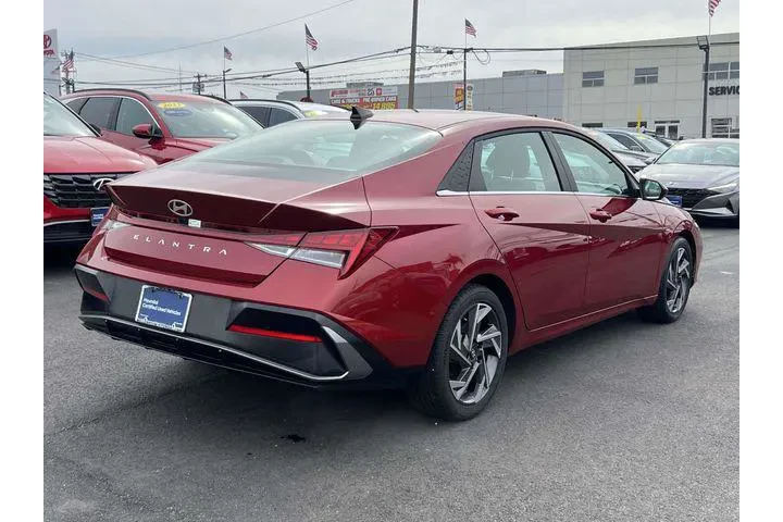 $20492 : Hyundai ELANTRA 2025 SEL Con image 6