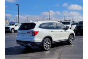 $22998 : Honda Pilot 2019 AWD Touring thumbnail