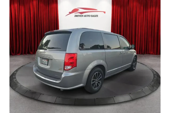 $12999 : 2018 Grand Caravan GT image 6