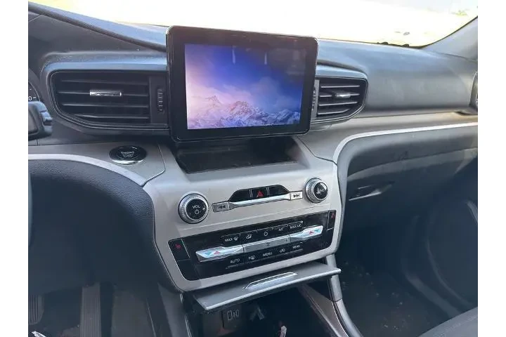 $28546 : Ford Explorer 2022 XLT 4dr S image 10