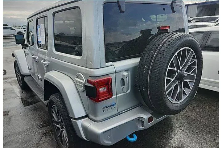 $33988 : Jeep Wrangler 2023 4x4 Sahar image 2