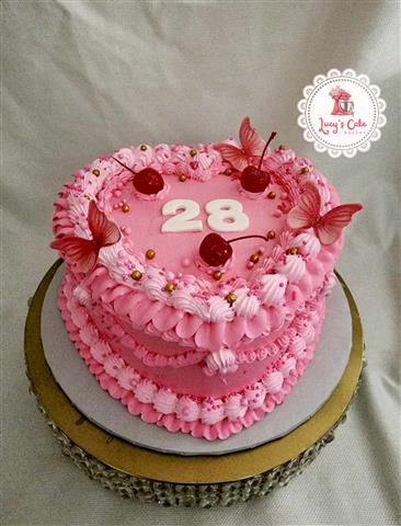 LUCY´S CAKE BAKERY image 8