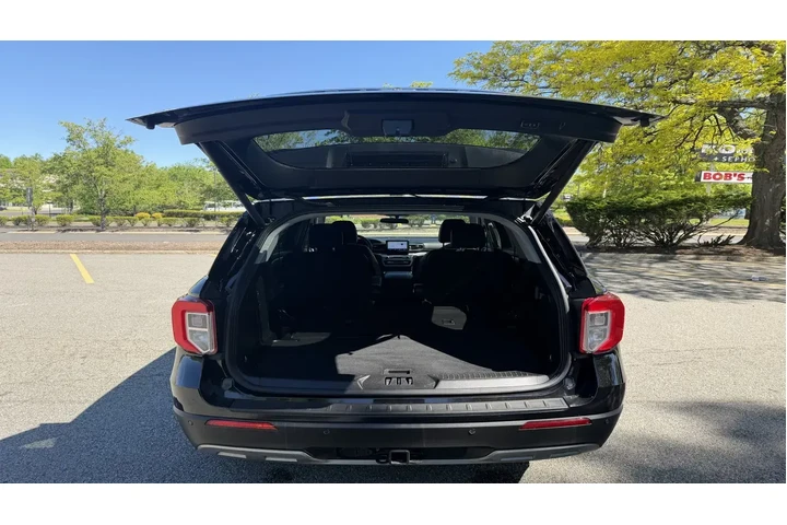 $34986 : Ford Explorer 2023 AWD XLT 4 image 6