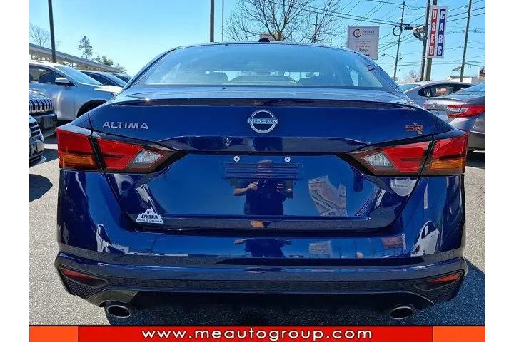 $21727 : Nissan Altima 2024 2.5 SR 4d image 3