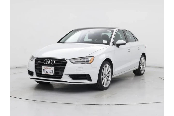 $17998 : Audi A3 2015 AWD 2.0T quattr image 4