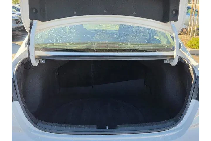 $17900 : Kia Forte 2023 LXS 4dr Sedan image 10