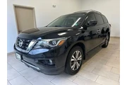 $13989 : Nissan Pathfinder 2017 4x4 S thumbnail