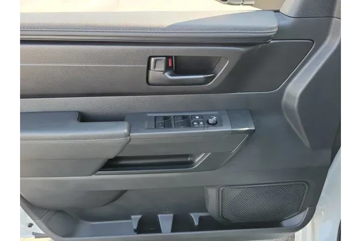 $39500 : Toyota Tundra 2026 4x2 SR 4d image 10