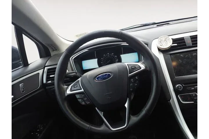 $9261 : Ford Fusion 2016 SE 4dr Seda image 9