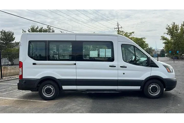$32484 : Ford Transit 2017 350 XL 3dr image 4