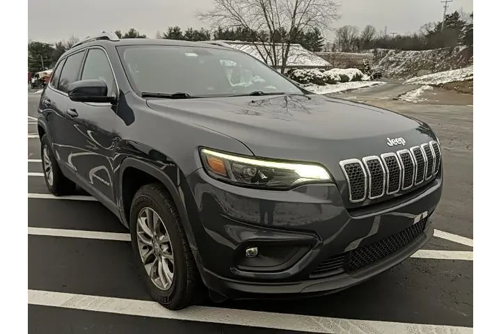 $17946 : Jeep Cherokee 2019 4x4 Latit image 3